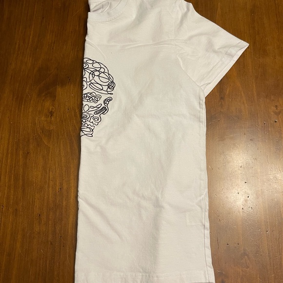 Graphic white tee - Picture 3 of 3